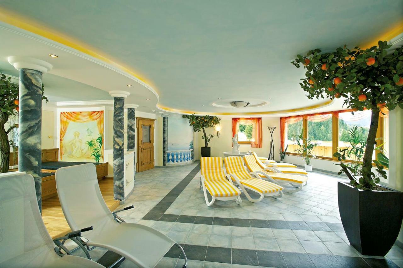 Hotel Schwarzenbach Нова-Поненте Екстер'єр фото